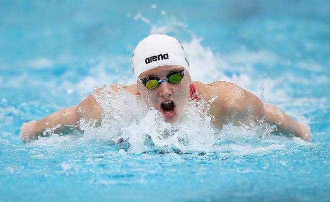 狗刨竟然属于自由泳为什么比赛中没人用?游泳姿势有几种(图6)