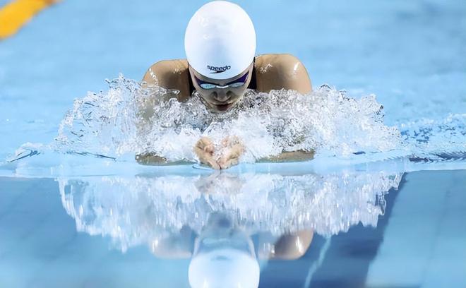 狗刨竟然属于自由泳为什么比赛中没人用?游泳姿势有几种(图7)