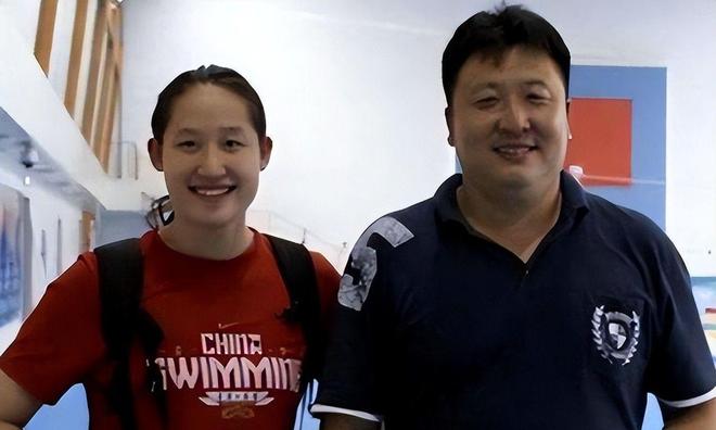 游泳教练金炜:带出奥运冠军却连娶三任徒弟个个年轻貌美(图14)
