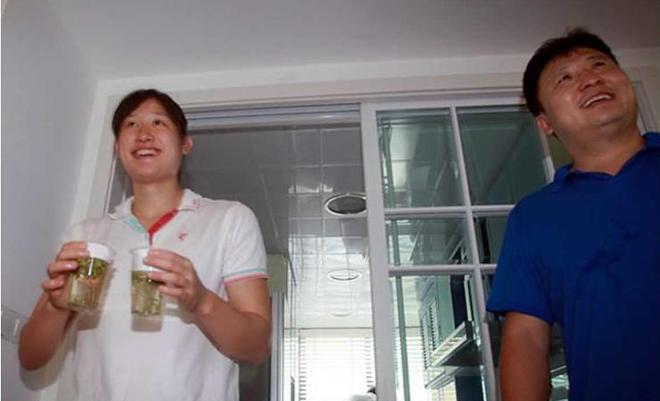 游泳教练金炜:带出奥运冠军却连娶三任徒弟个个年轻貌美(图19)