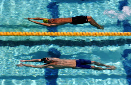 重点提升高速服务区大功率充电能力