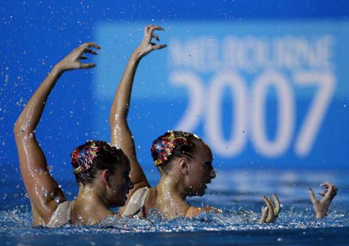 荆江评论:挫折教育应成为青少年成长“必修课”(图1) 荆江评论:挫折教育应成为青少年成长“必修课”